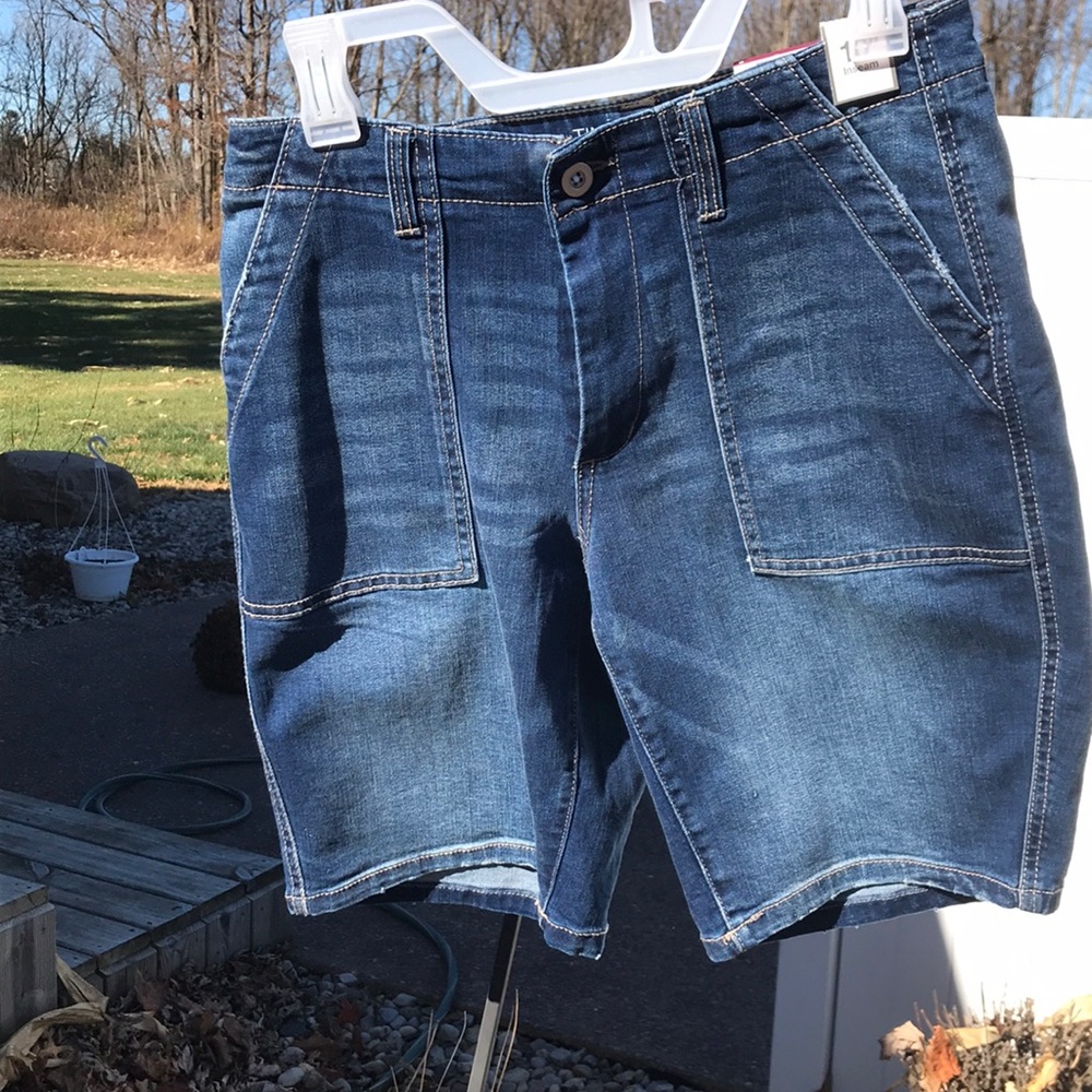 Time & Tru shorts New with tags size 6. $10